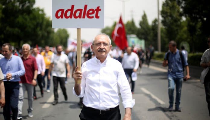 Turkey’s main opposition leader vows to reinstate all victims of post-coup purge